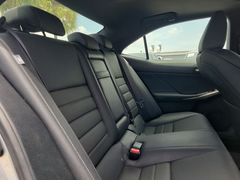 Used 2019 Lexus IS 300 F Sport w/ F Sport Package RWD image 6