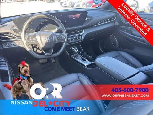 Used 2025 Buick Envista Sport Touring image 10