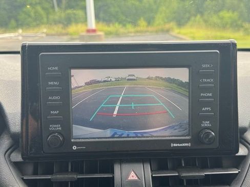 Used 2020 Toyota RAV4 LE w/ All Weather Liner Package AWD/4WD image 17