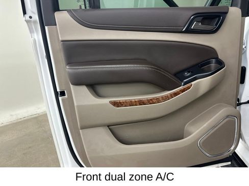 Used 2020 Chevrolet Suburban Premier AWD/4WD image 31