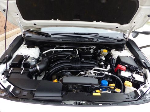 Used 2020 Subaru Crosstrek 2.0i Limited w/ Moonroof Package w/Navigation image 16