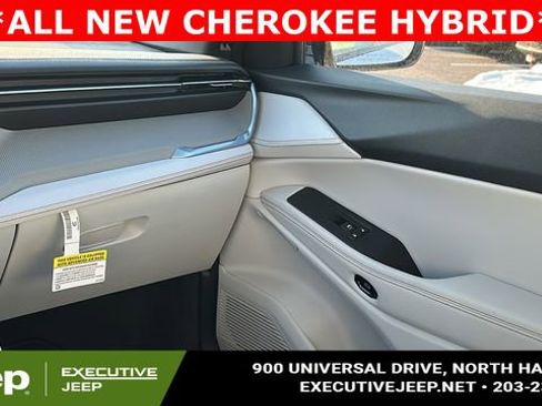New 2026 Jeep Cherokee Limited image 24