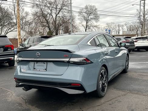 New 2026 Nissan Sentra SR image 2