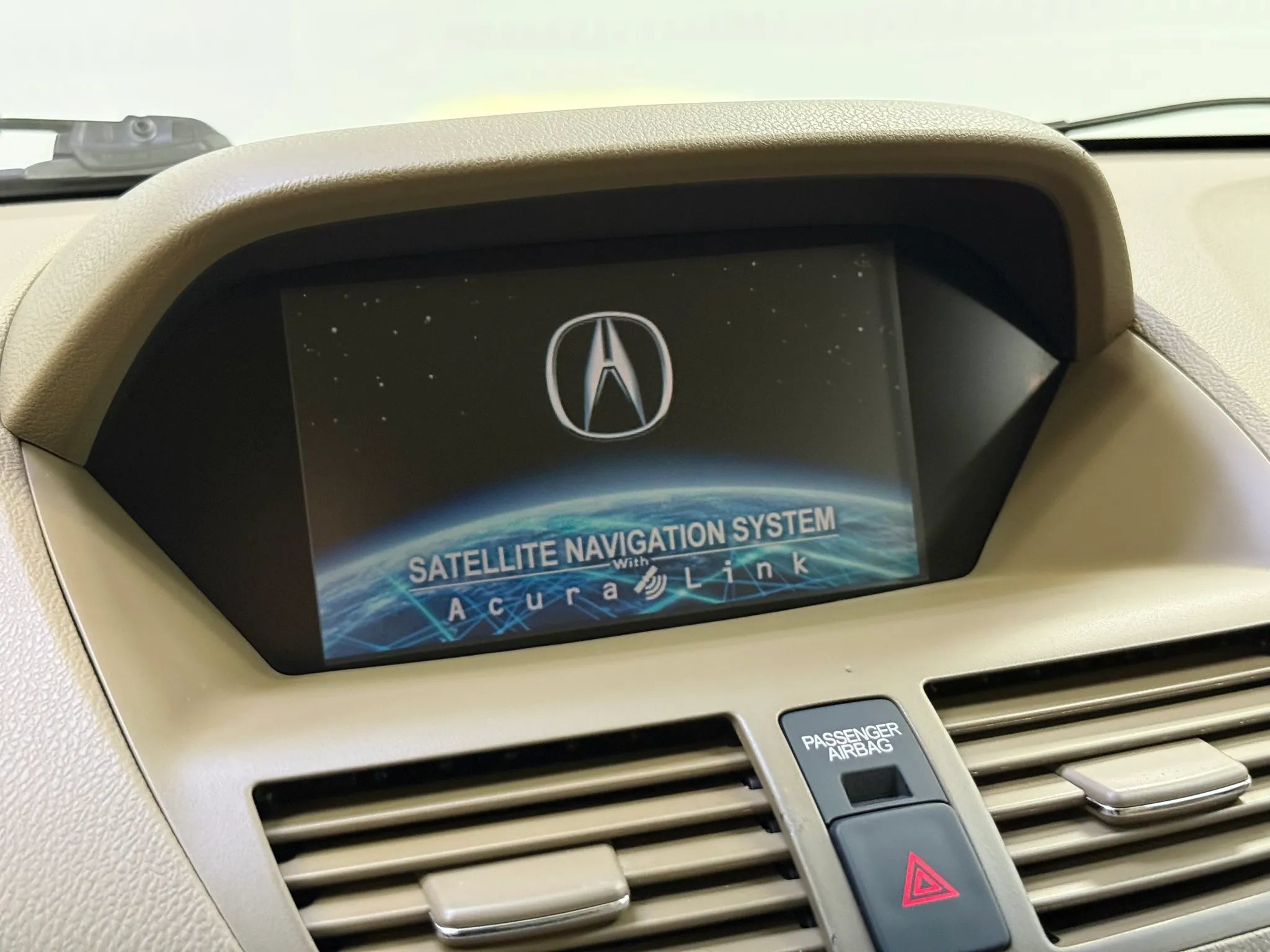 Used 2009 Acura MDX w/ Technology Package AWD/4WD image 29