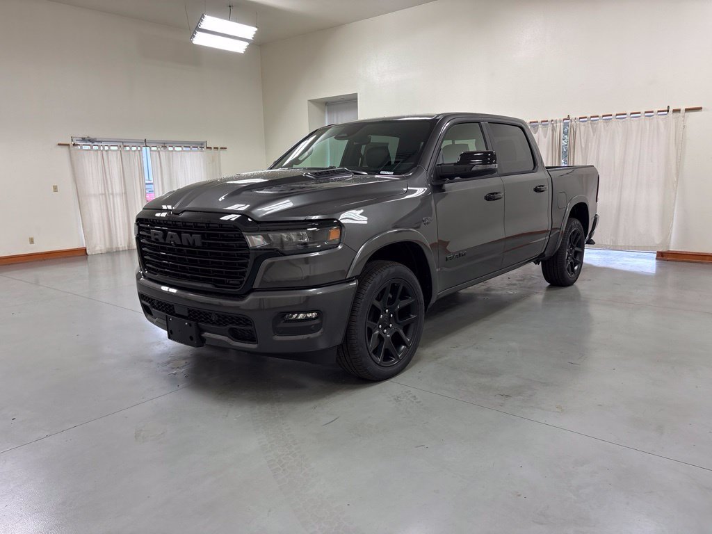 New 2027 RAM 1500 Laramie AWD/4WD image 4