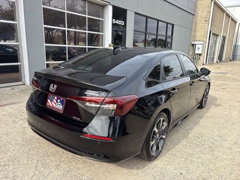 Certified 2025 Honda Civic Sport Touring image 14