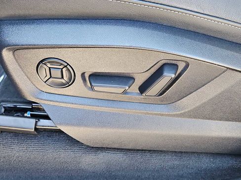 Certified 2023 Audi Q8 Premium Plus image 16