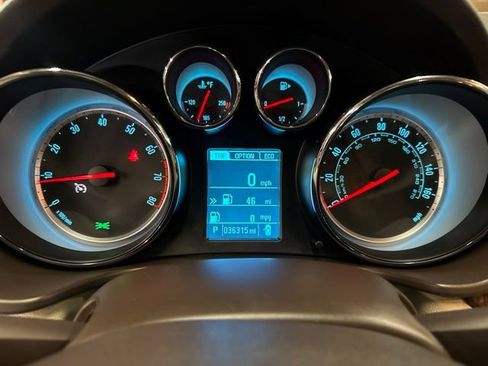 Used 2013 Buick Regal Premium FWD image 14