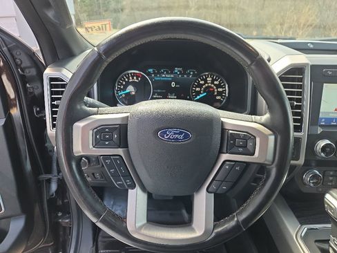 Used 2020 Ford F150 Platinum w/ Equipment Group 701A Luxury AWD/4WD image 16