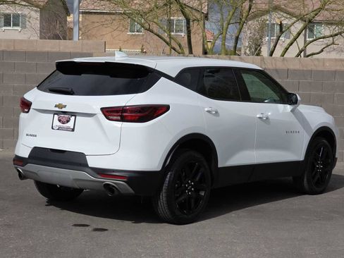 Used 2023 Chevrolet Blazer LT w/ Driver Confidence Package image 9