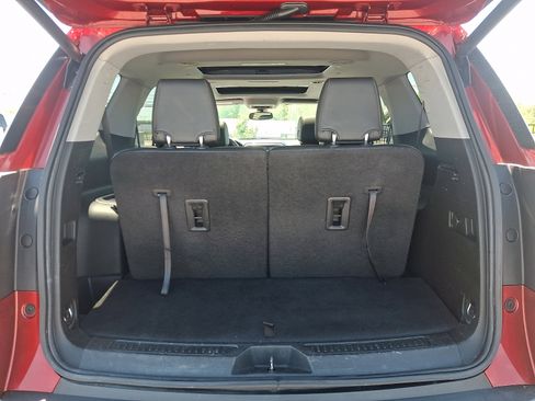 Used 2021 GMC Acadia AT4 w/ Preferred Package AWD/4WD image 28