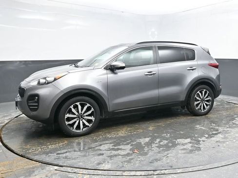Used 2018 Kia Sportage EX w/ Option Group 040 image 3