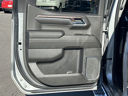 Used 2023 GMC Sierra 1500 SLT w/ SLT Premium Package image 23