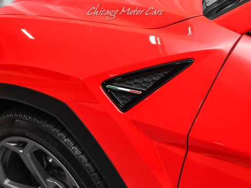 Used 2019 Lamborghini Urus image 37
