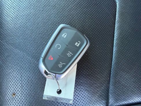 Used 2017 Cadillac Escalade ESV Premium Luxury image 57