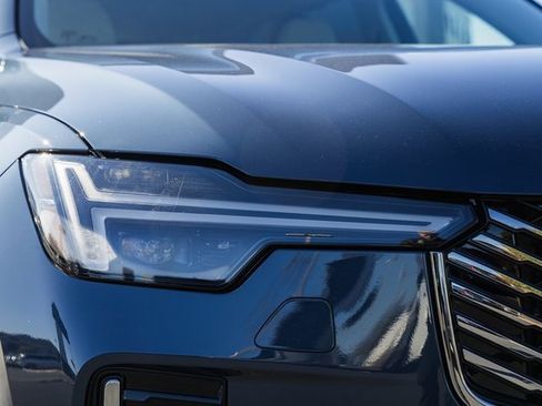 New 2026 Volvo XC90 B6 Ultra w/ Protection Package Premier image 13