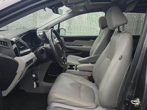 Used 2019 Honda Odyssey Elite image 7