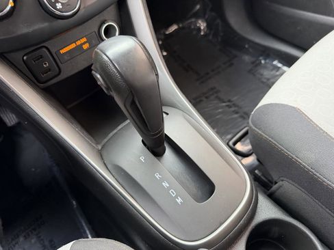 Used 2017 Chevrolet Trax LS image 10