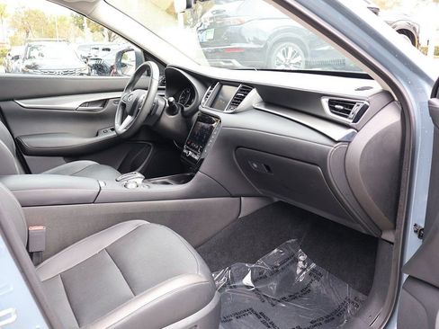 Used 2023 INFINITI QX50 Luxe FWD image 27