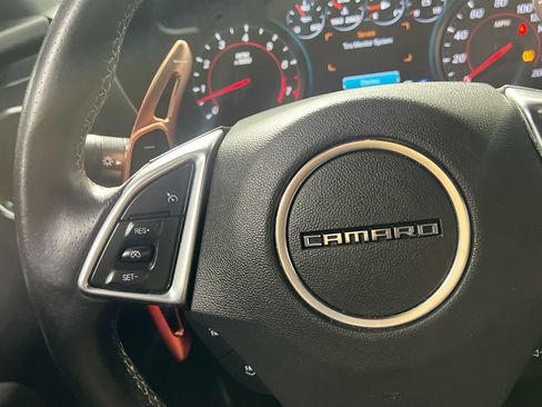 Used 2016 Chevrolet Camaro SS RWD image 19
