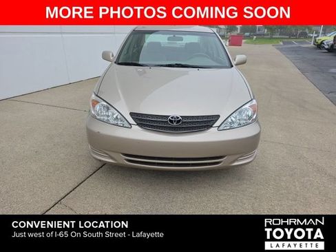 Used 2004 Toyota Camry LE FWD image 2