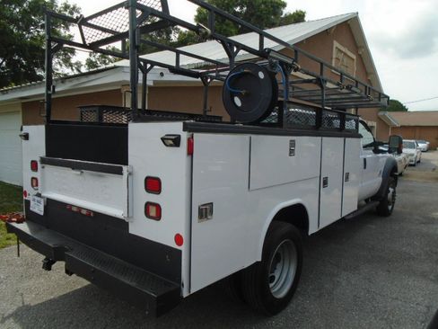 Used 2016 Ford F550 4x4 SuperCab Super Duty image 4