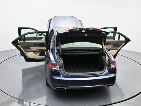 Used 2017 Lincoln Continental Select w/ Climate Package image 54