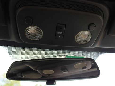 Used 2006 Ford Mustang GT RWD image 32