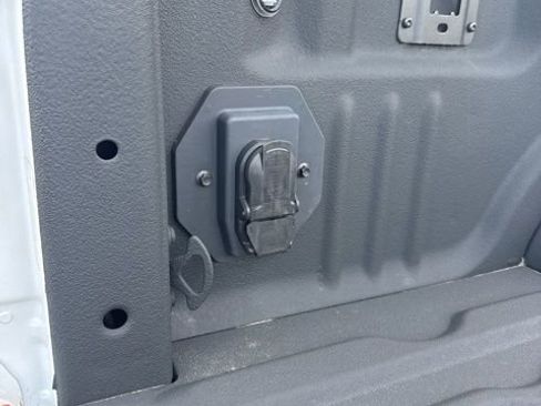 Used 2023 Ford F350 XLT image 26