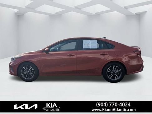 Used 2023 Kia Forte LXS FWD image 6