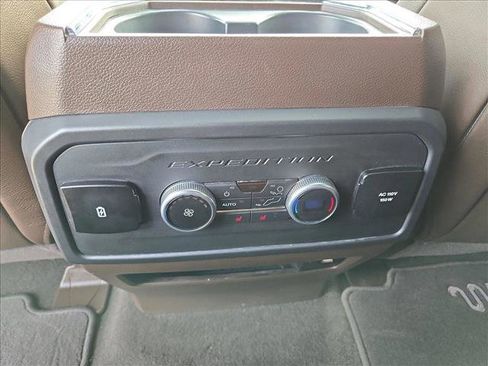 Used 2022 Ford Expedition Max King Ranch image 19