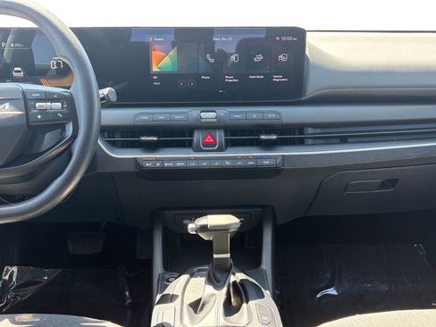 Used 2025 Kia K4 FWD image 15