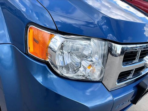 Used 2010 Ford Escape XLT image 25