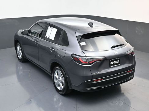 Used 2025 Honda HR-V LX image 17
