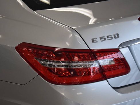 Used 2011 Mercedes-Benz E 550 Coupe image 16