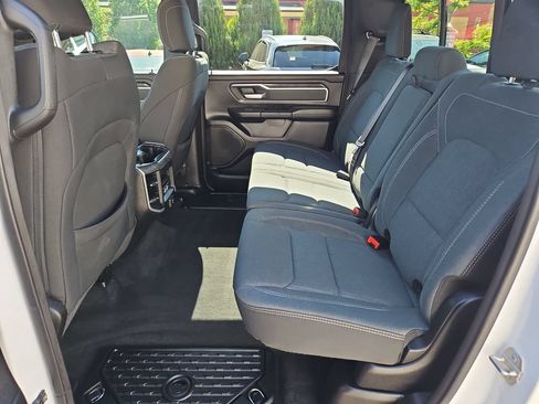 Used 2021 RAM 1500 Big Horn AWD/4WD image 24