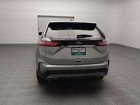 Used 2020 Ford Edge SEL w/ Convenience Package FWD image 6
