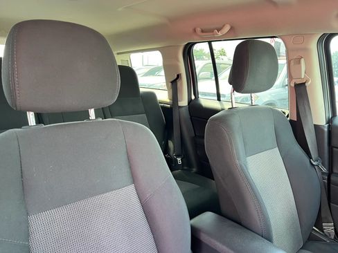 Used 2013 Jeep Patriot Latitude FWD image 17