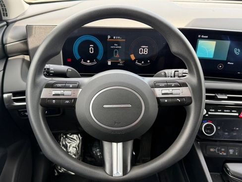 Used 2025 Hyundai Tucson SEL image 16