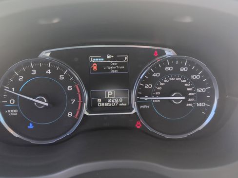 Used 2017 Subaru Forester 2.5i Limited w/ Popular Package #1 AWD/4WD image 12