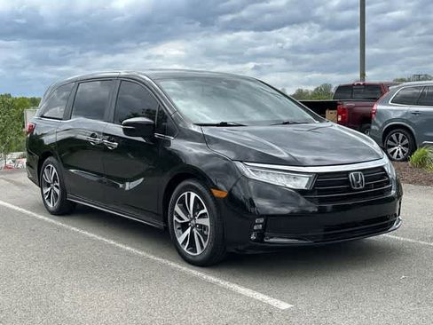 Used 2023 Honda Odyssey Touring image 35