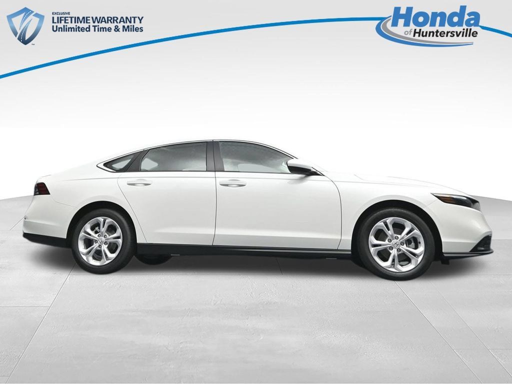 New 2026 Honda Accord LX image 40
