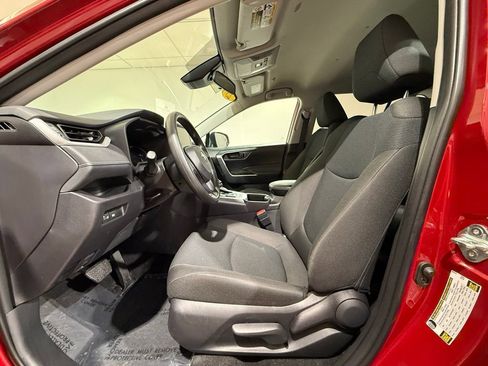 Certified 2025 Toyota RAV4 LE AWD/4WD image 13