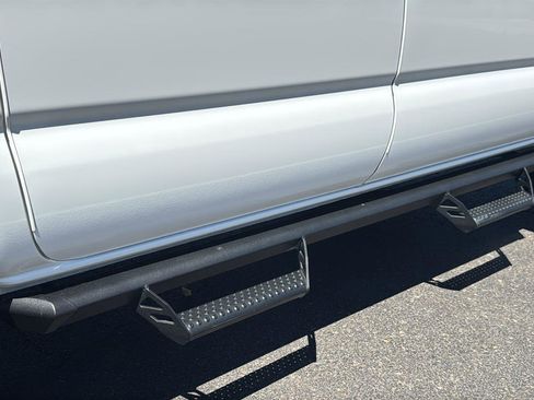 Used 2019 Toyota Tacoma TRD Off-Road image 10