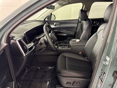New 2026 Kia Sorento EX FWD image 25