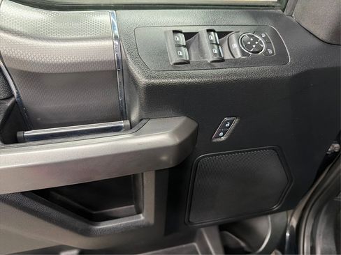 Used 2016 Ford F150 XLT w/ Equipment Group 302A Luxury image 25