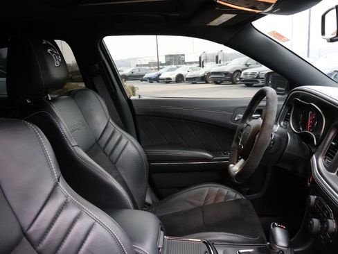 Used 2022 Dodge Charger SRT Hellcat w/ Alcantara Interior Package image 11