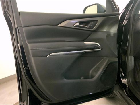 Used 2024 Chevrolet Traverse LT AWD/4WD image 26