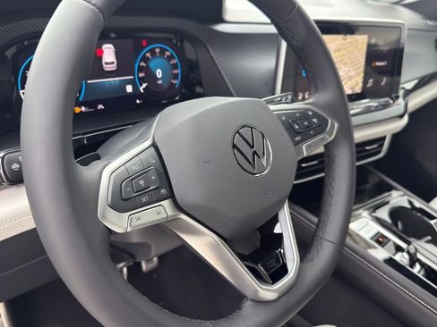 New 2026 Volkswagen Atlas Cross Sport SEL Premium R-Line AWD/4WD image 11