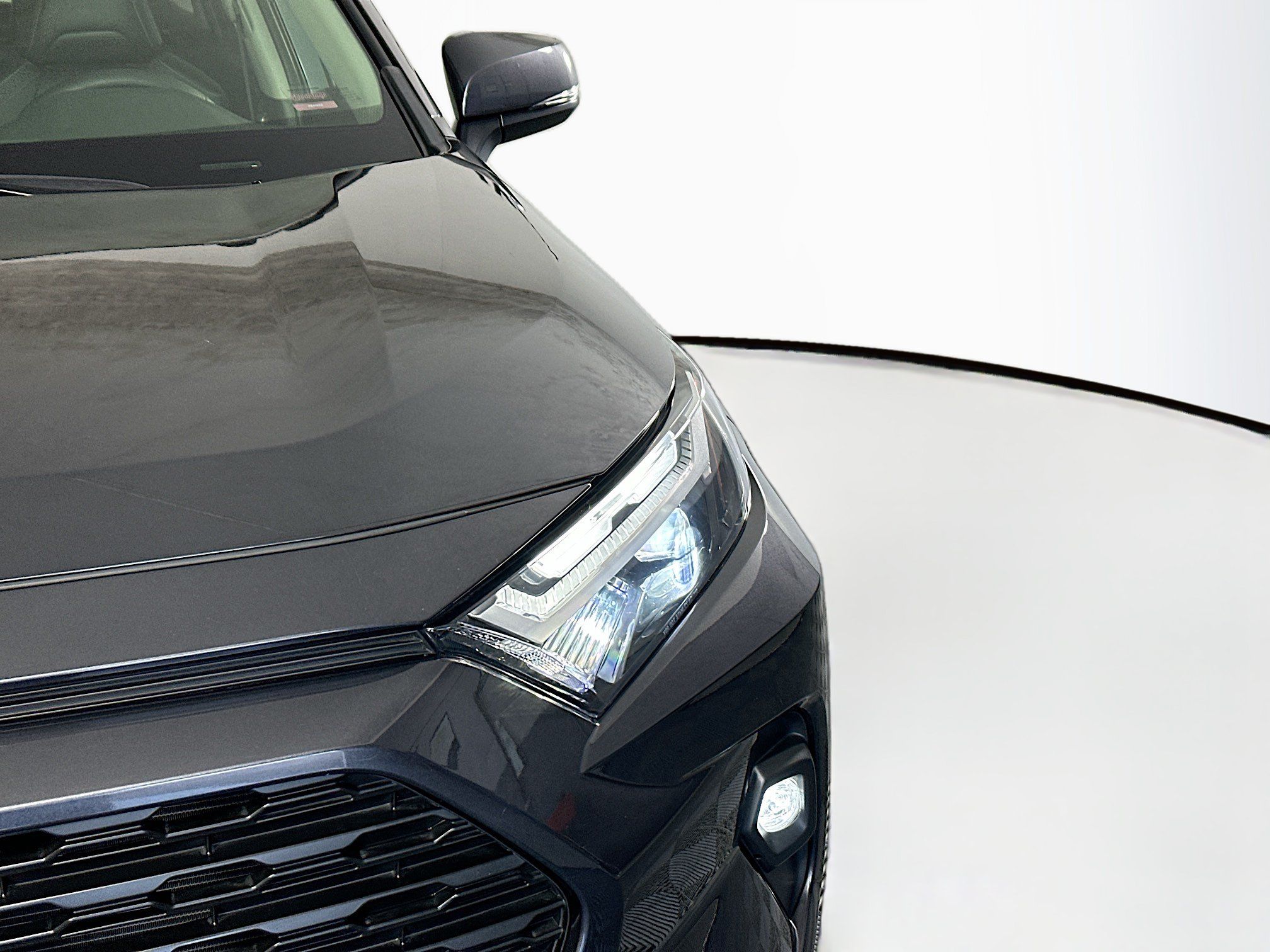 Used 2024 Toyota RAV4 XLE Premium w/ Weather Package AWD/4WD image 9